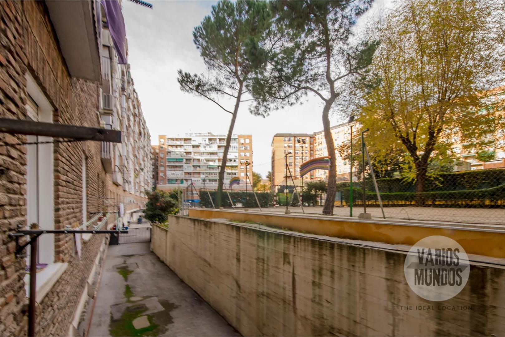 Confort Con Parking Para 3, Vive La Latina Madrid Exterior foto